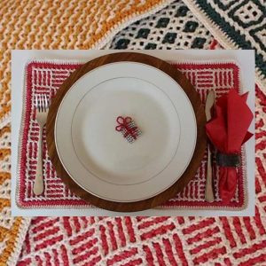 Wacky Weave Placemats made with interlocking crochet patterns